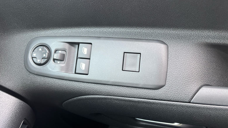 Citroen Berlingo 1.5 BlueHDi 100 Plus M 5dr [WAV] Diesel Estate